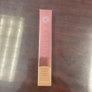 Sandbar beauty shadow primer